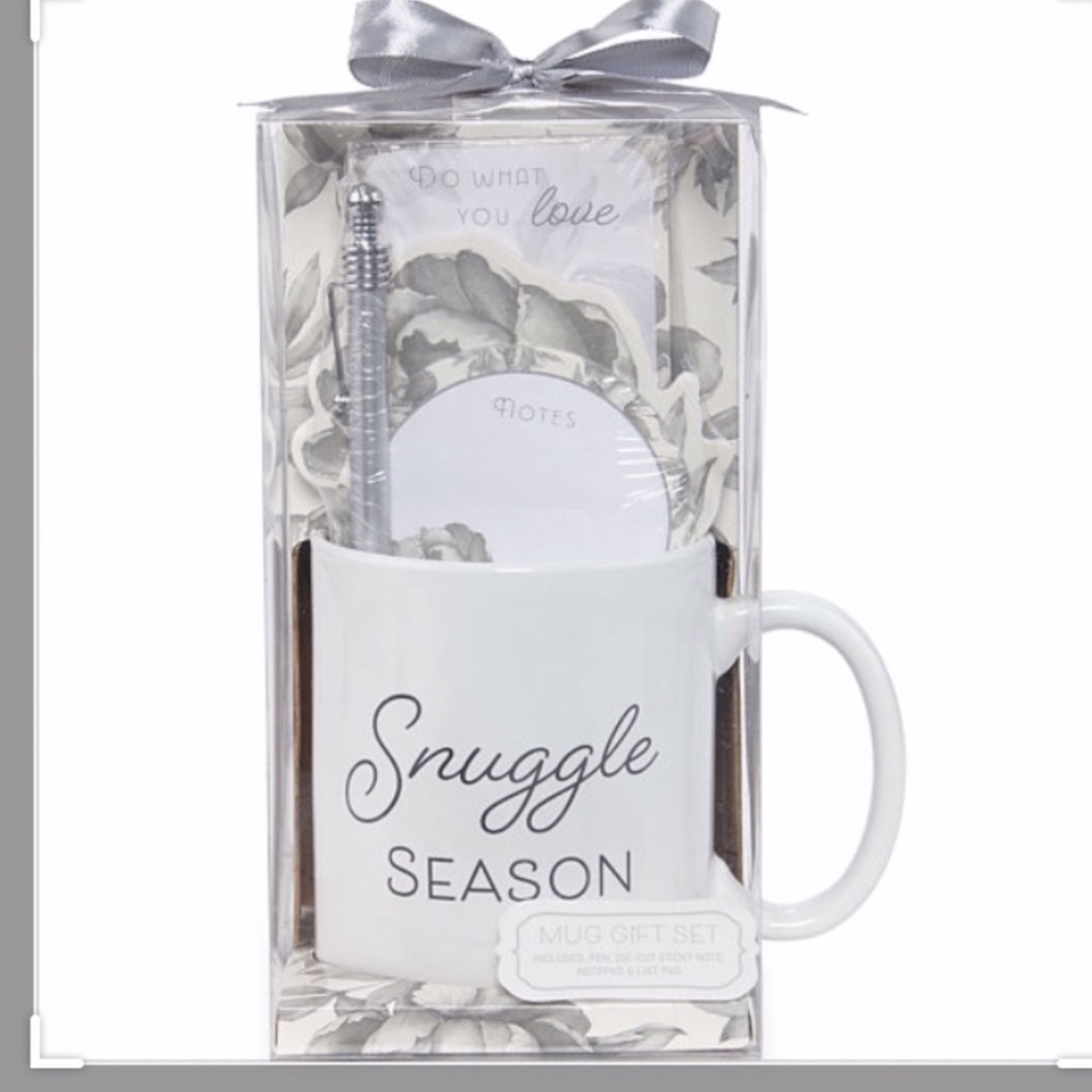 Snuggle Season Gift Set Mug 🌸
